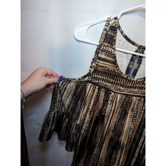 Robert Louis Women's Brown Bell Sleeve Cold Shoulder Top Size Small NWT RN87348 - Picture 2 of 15